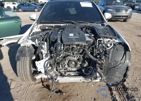 2016 Mercedes-Benz C 300 4Matic из США, поврежденный, VIN 55SWF4KB5GU138335